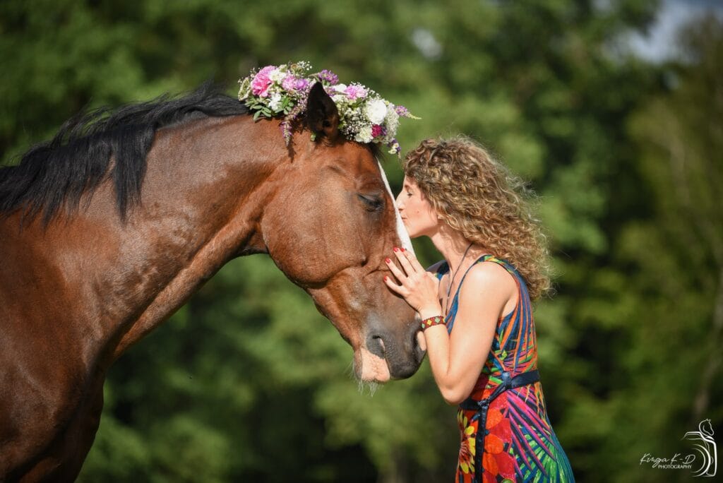 publikacja, logo-29-min
